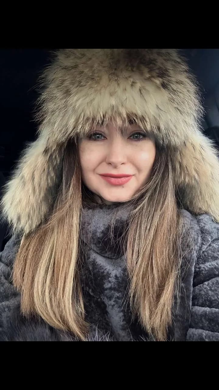 Объёмная ушанка из енота